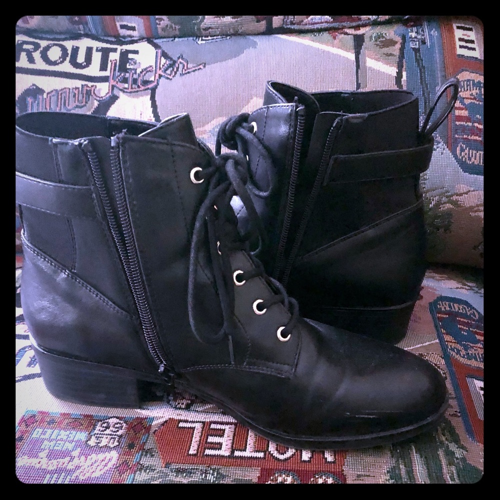 Kellie & Katie black booties